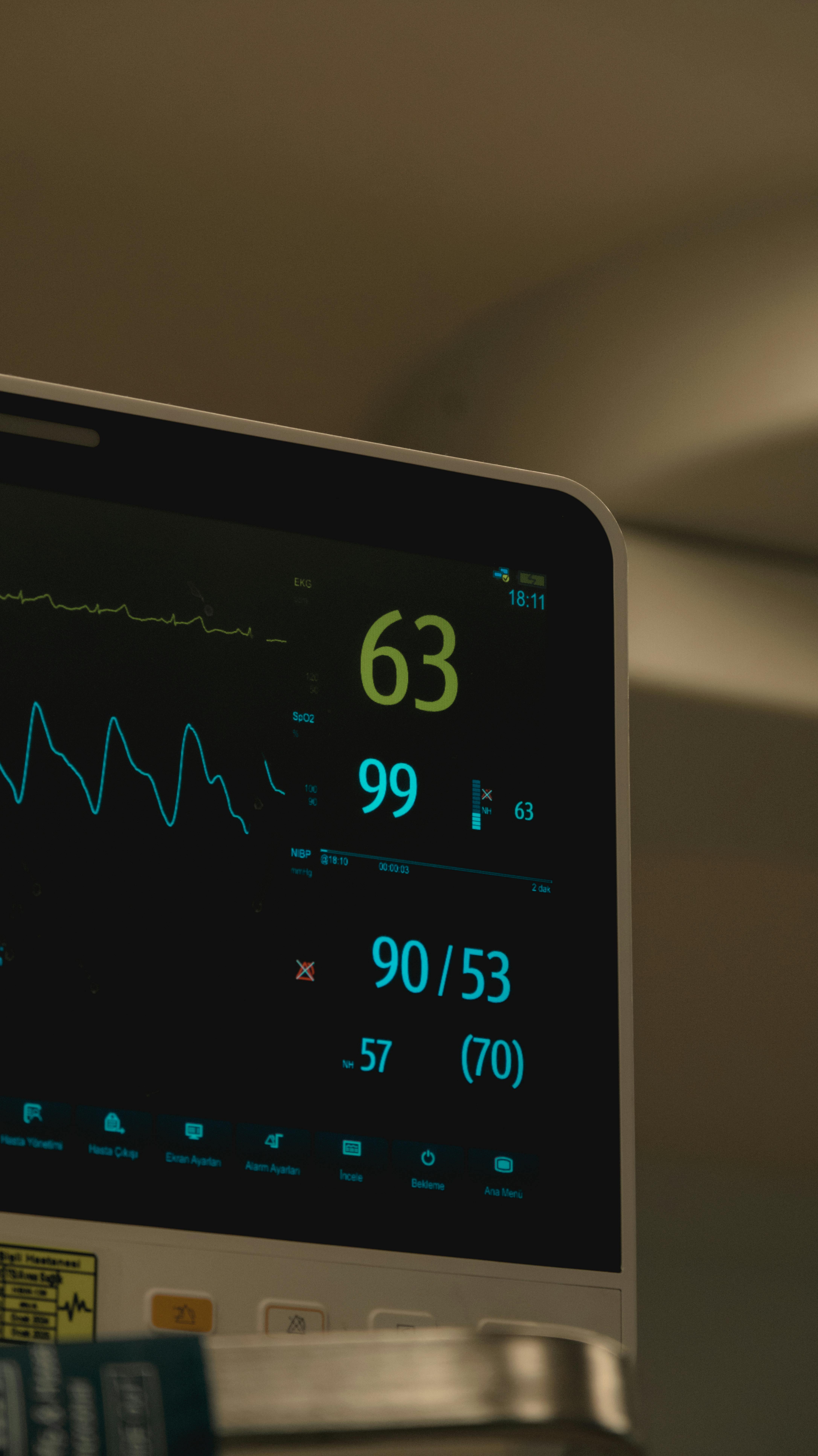 Close-up van pols met hartstatus-tracking